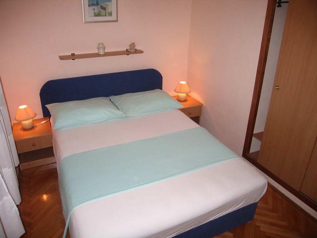 Apartment Madlena Brodarica  Bilik gambar