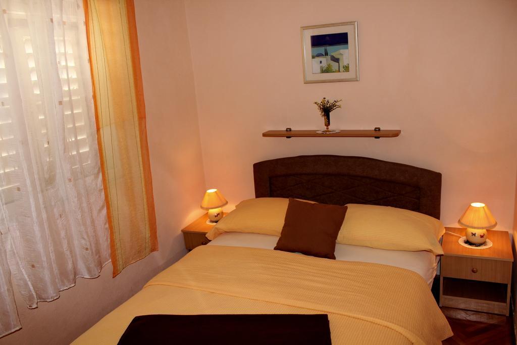 Apartment Madlena Brodarica  Luaran gambar