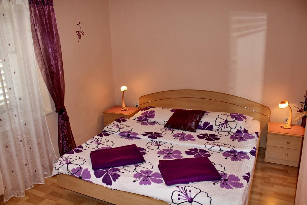 Apartment Madlena Brodarica  Luaran gambar